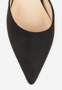 Born2be - Czarne Czółenka Vices z Imitacji Zamszu na Obcasie Klepsydra Esiriva. Okazja: na co dzień. Nosek buta: szpiczasty. Zapięcie: pasek. Kolor: czarny. Materiał: zamsz. Obcas: na obcasie. Styl: casual, klasyczny, wizytowy. Wysokość obcasa: średni #2