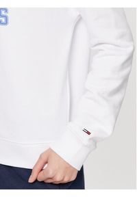 Tommy Jeans Bluza DW0DW16121 Biały Regular Fit. Kolor: biały. Materiał: bawełna #3