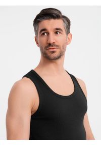 Ombre Clothing - Bawełniana męska koszulka basic na ramiączkach – czarna V3 - Rozmiar: M. Kolor: czarny. Materiał: bawełna. Długość rękawa: na ramiączkach. Sezon: lato #4