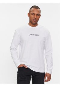 Calvin Klein Longsleeve Hero K10K112396 Biały Regular Fit. Kolor: biały. Materiał: bawełna. Długość rękawa: długi rękaw