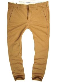 Lee - LEE SPODNIE MĘSKIE CHINO BONE BROWN L768JR07 $. Kolor: beżowy. Materiał: jeans, materiał. Styl: klasyczny, elegancki, wizytowy #1