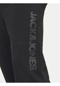 Jack & Jones - Jack&Jones Spodnie dresowe Gordon 12258477 Czarny Regular Fit. Kolor: czarny. Materiał: bawełna, syntetyk #6