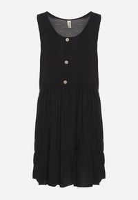 Born2be - Czarna Bawełniana Sukienka o Rozkloszowanym Kroju Zdobiona Guzikami Iffa. Okazja: na spacer, na co dzień. Kolor: czarny. Materiał: bawełna. Długość rękawa: na ramiączkach. Wzór: aplikacja. Typ sukienki: proste. Styl: elegancki, casual, klasyczny #5