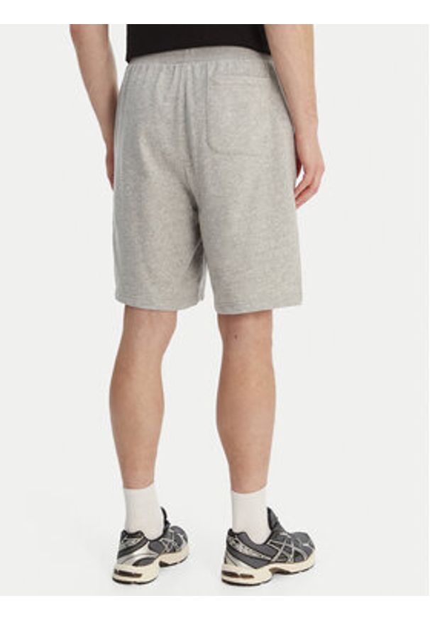 Under Armour Szorty sportowe UA Rival Lightweight 6009345 Szary Regular Fit. Kolor: szary. Materiał: bawełna. Styl: sportowy