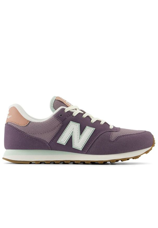Buty damskie New Balance GW500BPN - fioletowe. Okazja: na co dzień. Kolor: fioletowy. Materiał: zamsz. Szerokość cholewki: normalna