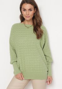 Born2be - Zielony Klasyczny Sweter z Rękawami Nietoperza Steresa. Kolor: zielony. Długość rękawa: długi rękaw. Długość: długie. Styl: klasyczny #4