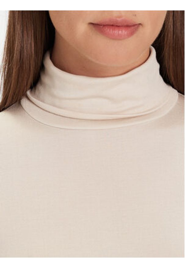 Marc O'Polo Golf 509 2157 52177 Écru Slim Fit. Typ kołnierza: polo, golf. Kolor: kremowy