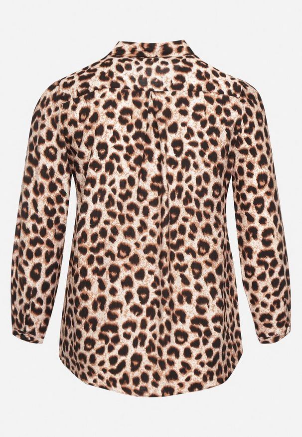 Born2be - Beżowa Koszula z Wiskozą w Panterkę z Podwijanymi Rękawami Sassilina. Okazja: na co dzień, na spotkanie biznesowe. Kolor: beżowy. Materiał: wiskoza. Wzór: motyw zwierzęcy. Styl: casual, klasyczny, biznesowy