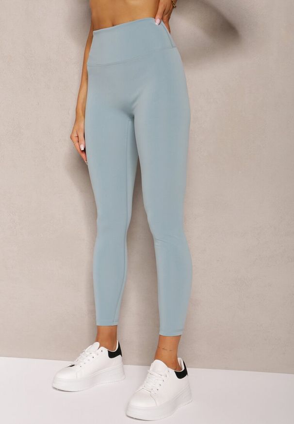 Renee - Jasnozielone Sportowe Legginsy High Waist Quarefia. Stan: podwyższony. Kolor: niebieski. Materiał: dzianina, materiał. Długość: długie. Styl: sportowy