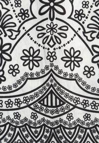 Born2be - Biało-Czarna Bluzka z Wiskozy z Kwiatowym Wzorem Wiązaniem i Frędzlami Hawnalue. Okazja: do pracy, na co dzień, na spacer. Kolor: biały. Materiał: wiskoza. Wzór: kwiaty. Styl: boho, elegancki, casual #7