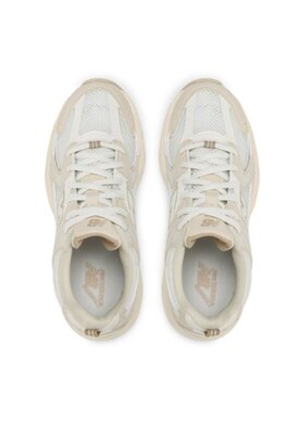 New Balance Sneakersy GR530AA Beżowy. Kolor: beżowy. Materiał: materiał