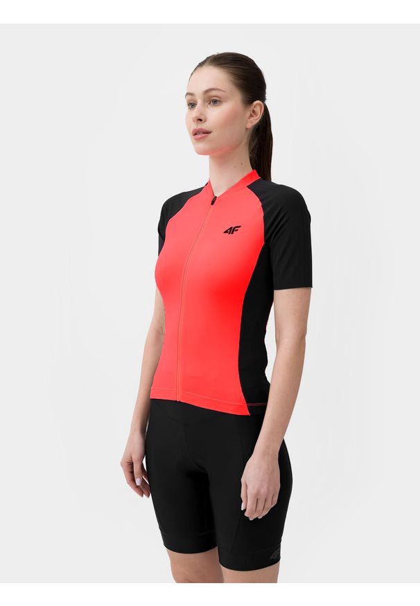 4f - Koszulka rowerowa szosowa damska. Kolor: różowy. Materiał: skóra, dzianina, materiał. Długość rękawa: krótki rękaw. Sport: kolarstwo, fitness