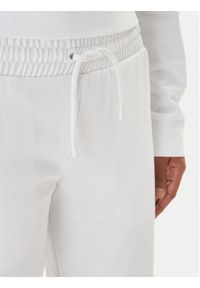 Kappa Spodnie dresowe Festa 331M34W Biały Regular Fit. Kolor: biały. Materiał: bawełna #2