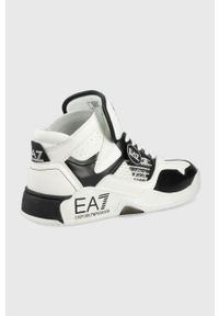 EA7 Emporio Armani sneakersy kolor biały. Zapięcie: sznurówki. Kolor: biały. Materiał: guma. Szerokość cholewki: normalna. Obcas: na platformie #5