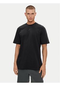 Adidas - adidas T-Shirt IR8363 Czarny Loose Fit. Kolor: czarny. Materiał: bawełna #1