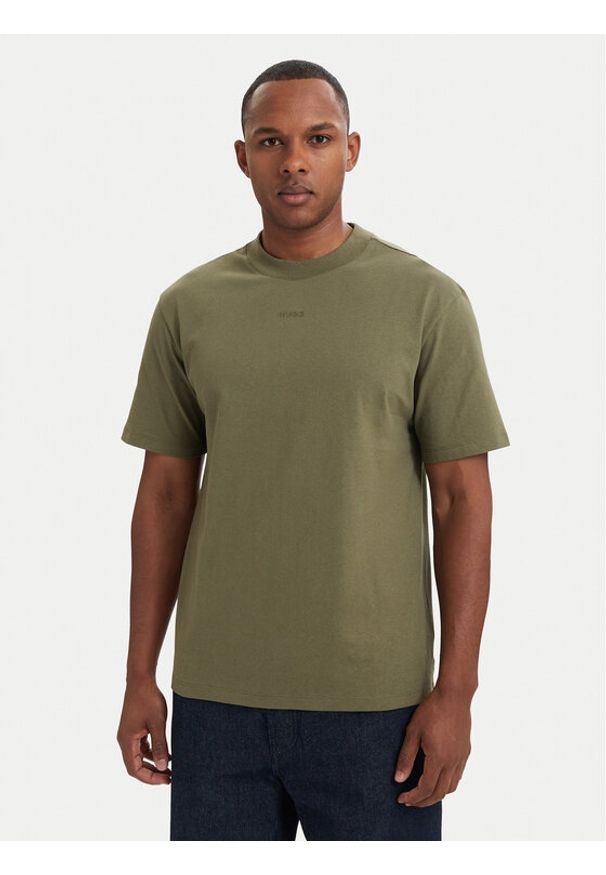 Hugo - HUGO T-Shirt Dapolino 50488330 Khaki Relaxed Fit. Kolor: brązowy. Materiał: bawełna