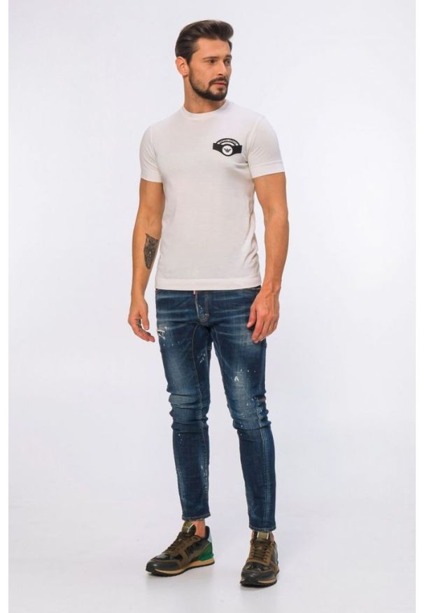 Emporio Armani - EMPORIO ARMANI Biały t-shirt męski z wyszywanym logo, Rozmiar XL. Kolor: biały. Materiał: prążkowany