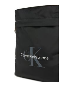 Calvin Klein Jeans Saszetka Sport Essentials Flatpack 18 LV04G3030G Czarny. Kolor: czarny. Materiał: materiał #5