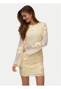 Vero Moda Sukienka koktajlowa Quinn 10348613 Żółty Regular Fit. Kolor: żółty. Materiał: syntetyk. Styl: wizytowy #1