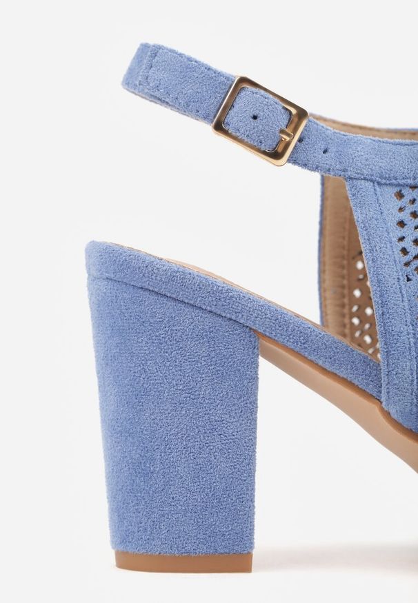 Renee - Niebieskie Sandały Vices na Słupku z Ażurową Cholewką i Skórzaną Wkładką Saramiae. Okazja: na co dzień, na spotkanie biznesowe. Zapięcie: sprzączka. Kolor: niebieski. Materiał: skóra. Wzór: ażurowy. Obcas: na słupku. Styl: casual, biznesowy, elegancki