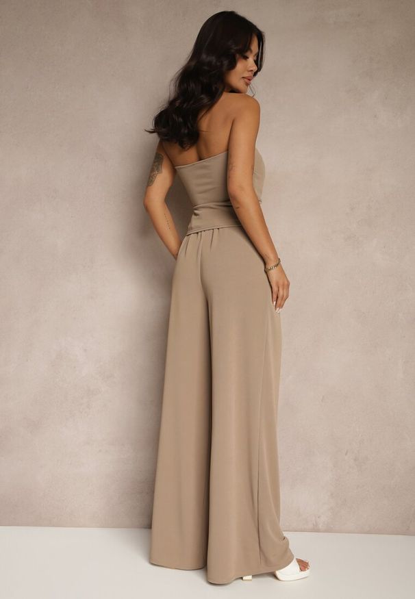 Renee - Brązowy Komplet Top Bandeau z Trenem i Spodnie o Szerokim Kroju Redomiae. Kolor: brązowy. Materiał: jeans