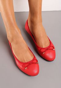 Born2be - Czerwone Balerinki Przyozdobione Kokardką Kikyo. Okazja: na co dzień. Nosek buta: okrągły. Kolor: czerwony. Materiał: jeans, materiał. Obcas: na obcasie. Styl: casual. Wysokość obcasa: niski #3