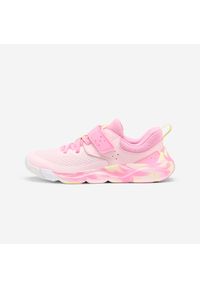 Buty dla dzieci Decathlon Playful Fast Scratch. Kolor: różowy. Materiał: tkanina. Szerokość cholewki: normalna. Sport: turystyka piesza