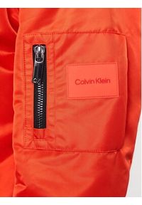 Calvin Klein Kurtka bomber Hero K10K109907 Pomarańczowy Regular Fit. Kolor: pomarańczowy. Materiał: syntetyk #2