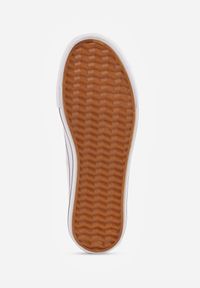 Born2be - Biało-Czarne Trampki Vices na Grubszej Podeszwie pod Kostkę Tilomea. Okazja: na co dzień. Kolor: biały. Materiał: jeans. Styl: casual, elegancki #5