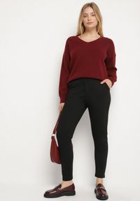 Born2be - Czarne Dopasowane Spodnie Skinny z Gumką w Talii i Kieszeniami Avenelle. Okazja: na co dzień. Kolekcja: plus size. Kolor: czarny. Styl: klasyczny, casual