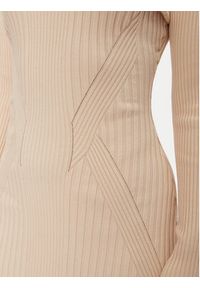 Guess Sukienka dzianinowa Isabella W4BK07 Z3HP2 Beżowy Slim Fit. Kolor: beżowy. Materiał: wiskoza #5