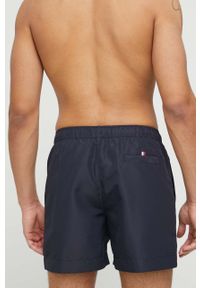 TOMMY HILFIGER - Tommy Hilfiger szorty kąpielowe kolor granatowy. Kolor: niebieski. Materiał: tkanina, poliester #3