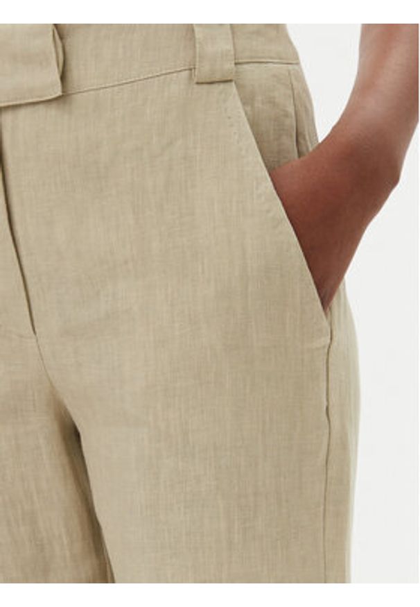 Marella Spodnie materiałowe Falco 2513131052200 Khaki Regular Fit. Kolor: brązowy. Materiał: len