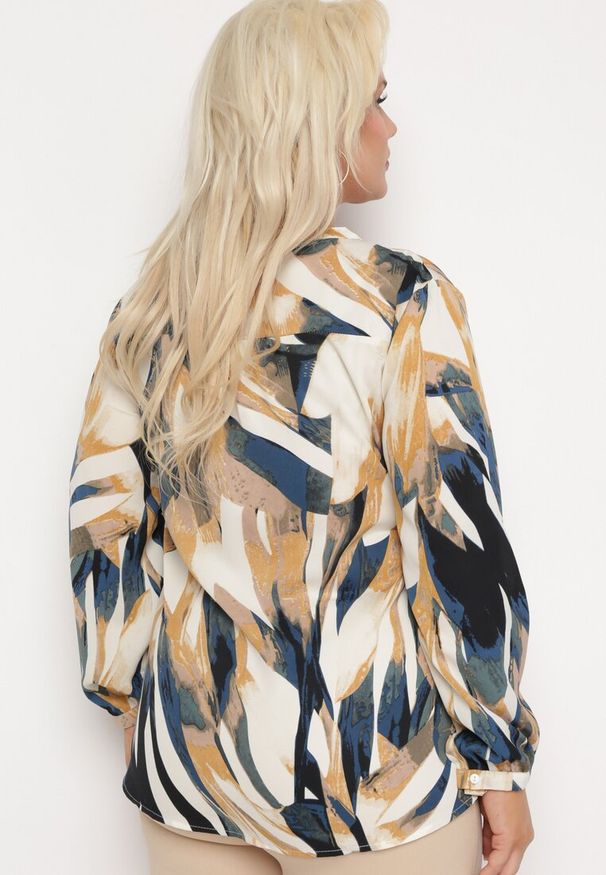Born2be - Beżowo-Żółta Bluzka w Abstrakcyjny Wzór z Podpinanymi Rękawami Xaliana. Okazja: na co dzień. Kolekcja: plus size. Kolor: beżowy. Styl: casual