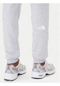 The North Face Spodnie dresowe Simple Dome NF0A8C1Y Szary Regular Fit. Kolor: szary. Materiał: bawełna, syntetyk #4