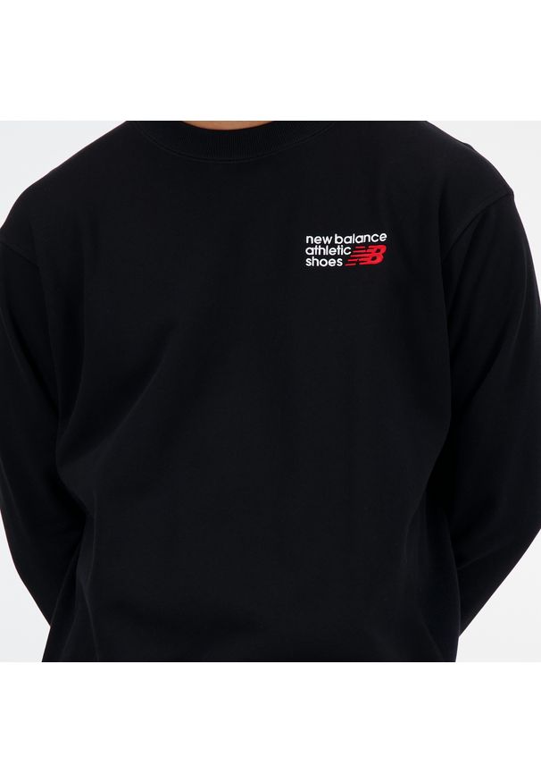 Bluza męska New Balance MT41547BK – czarna. Kolor: czarny. Materiał: bawełna, dresówka, tkanina. Wzór: napisy