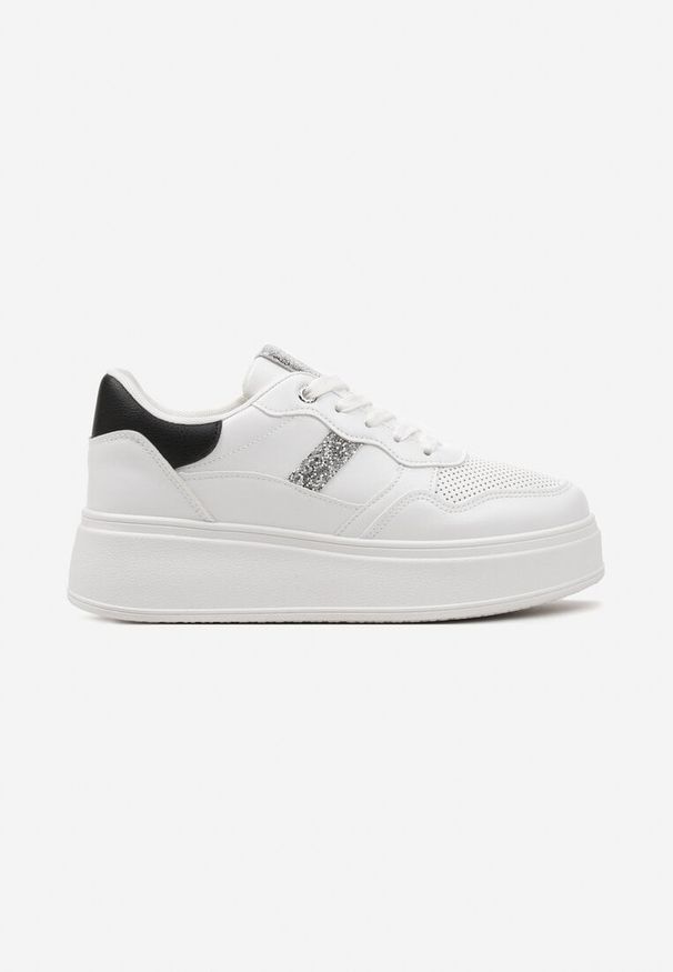 Born2be - Biało-Srebrne Sneakersy za Kostkę z Imitacji Skóry ze Sznurowaniami i Perforacją Uzimena. Wysokość cholewki: za kostkę. Nosek buta: okrągły. Zapięcie: sznurówki. Kolor: biały. Materiał: skóra. Obcas: na obcasie. Wysokość obcasa: niski
