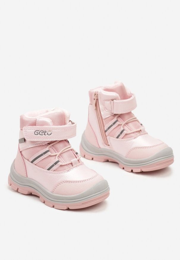Born2be - Różowe Sznurowane Botki Trapery Geto Zapinane na Rzep Sialirra. Okazja: na co dzień. Zapięcie: rzepy. Kolor: różowy. Materiał: jeans. Wzór: kolorowy. Styl: casual