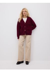 Reserved - Wełniany kardigan - bordowy. Kolor: czerwony. Materiał: wełna