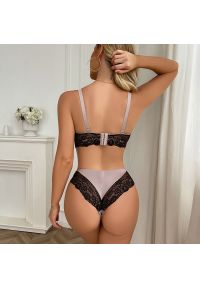 Intica - Komplet bielizny z koronkowym wykończeniem na wyjątkowe okazje Decia. Kolor: wielokolorowy. Materiał: koronka. Wzór: koronka #7