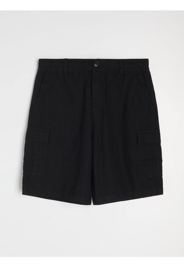Sinsay - Bawełniane szorty cargo - czarny. Kolor: czarny. Materiał: bawełna