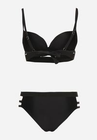 Renee - Czarne Bikini z Ozdobnymi Wycięciami Wiązany Biustonosz i Majtki Figi Kinessa. Kolor: czarny. Wzór: ażurowy