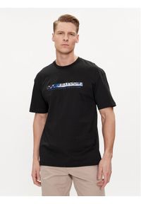 Calvin Klein T-Shirt Raised Linear Logo K10K112490 Czarny Regular Fit. Kolor: czarny. Materiał: bawełna #1
