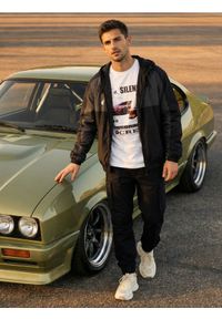 Sinsay - Spodnie cargo jogger - czarny. Kolor: czarny