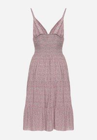 Born2be - Różowa Bawełniana Sukienka o Rozkloszowanym Kroju na Ramiączkach w Kwiatowy Wzór Mirindra. Okazja: na spacer. Typ kołnierza: dekolt w kształcie V. Kolor: różowy. Materiał: bawełna. Długość rękawa: na ramiączkach. Wzór: kwiaty. Sezon: lato. Styl: klasyczny #7