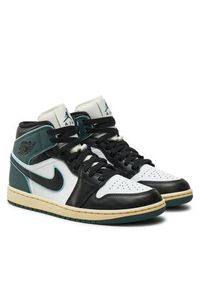 Nike Sneakersy Wmns Air Jordan 1 FQ7818 Czarny. Kolor: czarny. Materiał: skóra. Model: Nike Air Jordan #3