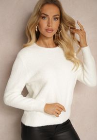 Renee - Jasnobeżowy Casualowy Sweter z Dodatkiem Kaszmiru Salielis. Okazja: na co dzień. Kolor: beżowy. Materiał: kaszmir. Styl: casual #3