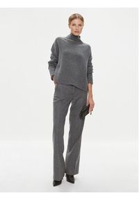 Calvin Klein Spodnie materiałowe K20K205962 Szary Relaxed Fit. Kolor: szary. Materiał: wełna