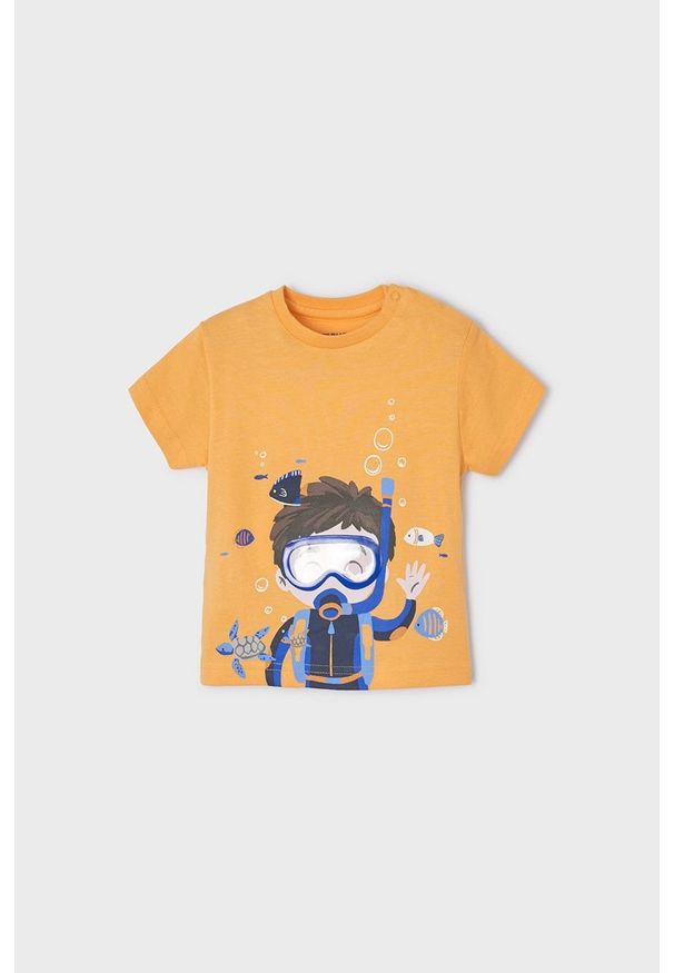 Mayoral T-shirt bawełniany dziecięcy kolor pomarańczowy z nadrukiem. Okazja: na co dzień. Kolor: pomarańczowy. Materiał: bawełna. Wzór: nadruk. Styl: casual