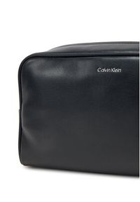 Calvin Klein Kosmetyczka Ck Sleek Washbag K50K512951 Czarny. Kolor: czarny. Materiał: skóra